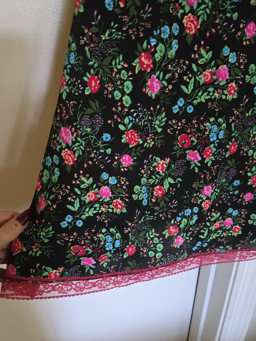 Betsey Johnson Slip Style Lace Panel Floral Midi Dress Md - Picture 3 of 7